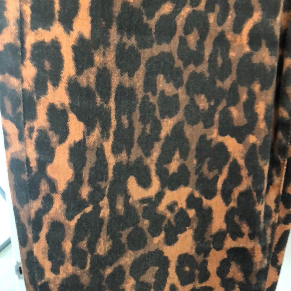 Joe's Leopard print jeans - Picture 2 of 2